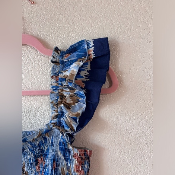 House of Harlow 1960 Zoey Ruched Flutter Sleeves Blue Floral Maxi Dress Size M - Picture 8 of 12